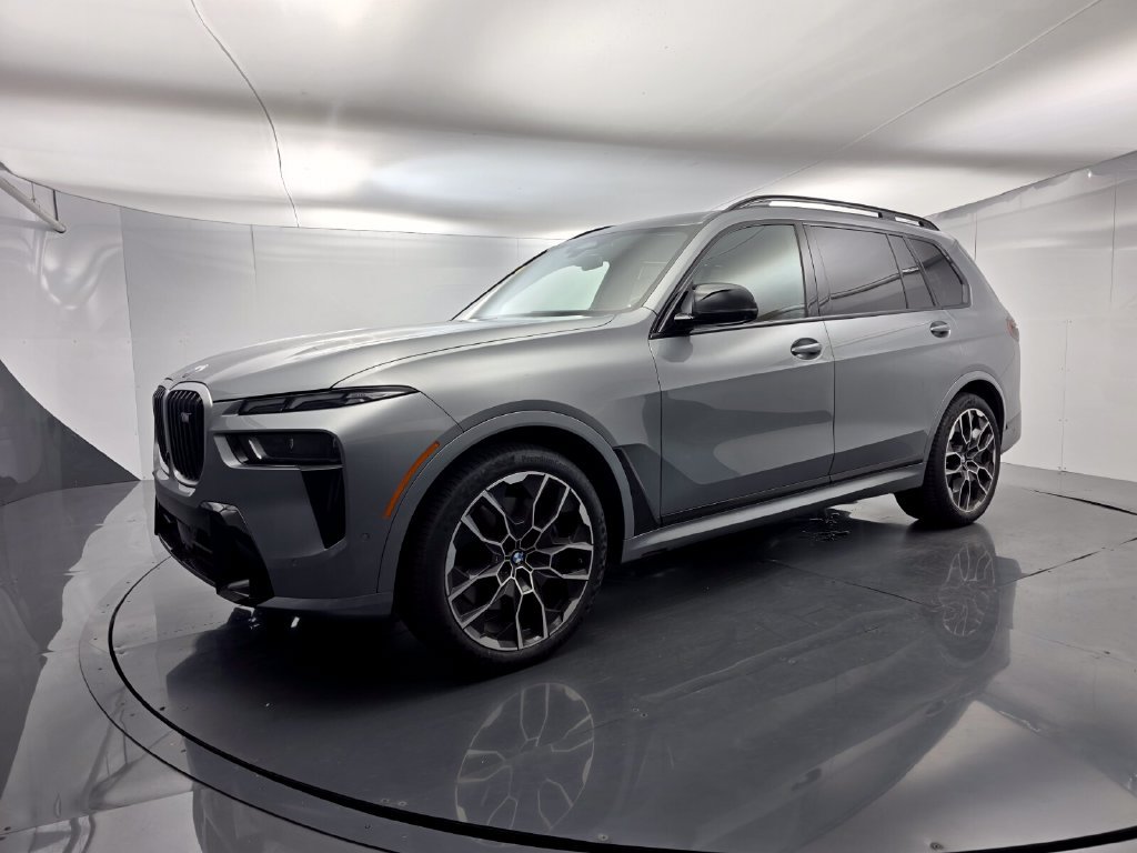 Certified 2024 BMW X7 M60i w/ Executive Package AWD/4WD image 8