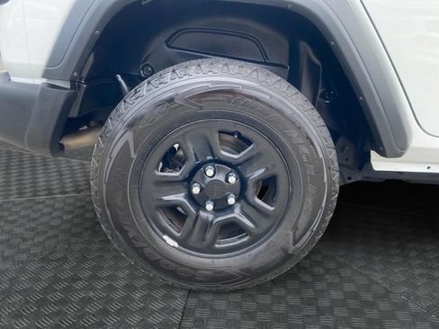 Used 2018 Jeep Wrangler Unlimited Sport AWD/4WD image 33