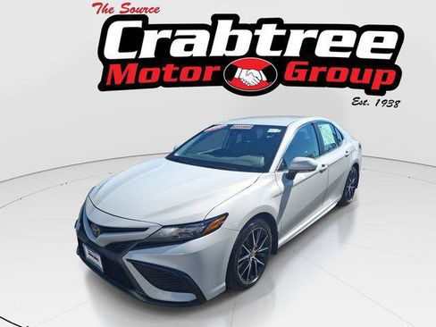 Certified 2024 Toyota Camry SE w/ Cold Weather Package FWD image 1