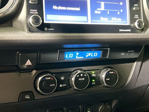 Used 2021 Toyota Tacoma TRD Sport image 27