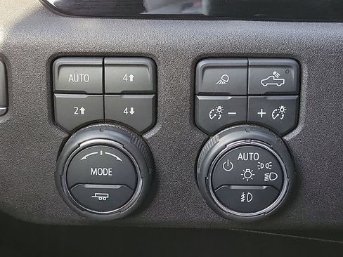 Used 2024 Chevrolet Silverado 2500 High Country w/ Max Trailering Package AWD/4WD image 16