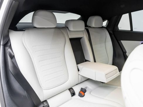 Used 2026 Mercedes-Benz GLC 300 4MATIC image 15