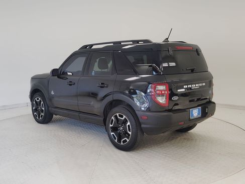 Certified 2023 Ford Bronco Sport Outer Banks w/ Tech Package image 3