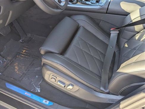 New 2026 BMW X5 xDrive50e w/ Premium Package image 4