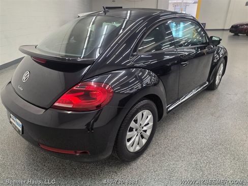 Used 2019 Volkswagen Beetle 2.0T FWD image 7
