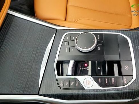 Used 2025 BMW 330i Sedan RWD image 69
