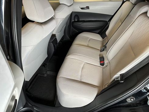 Used 2023 Toyota Corolla Cross L image 19