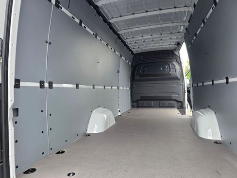 New 2026 Mercedes-Benz Sprinter 2500 image 19