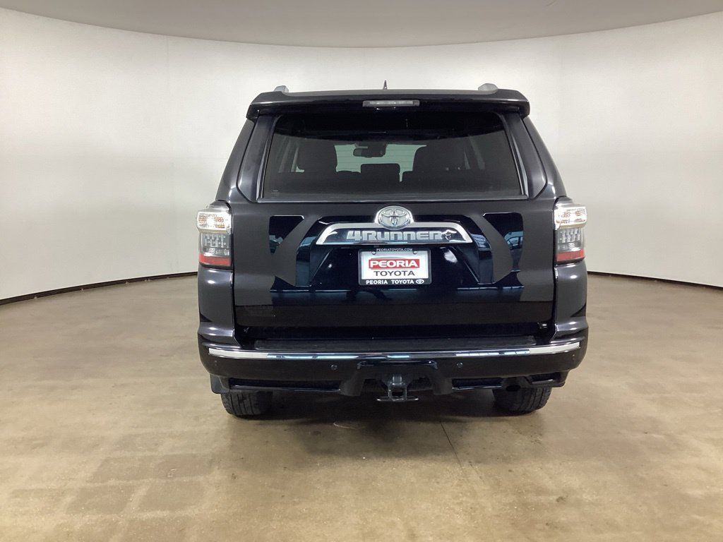Used 2021 Toyota 4Runner Limited AWD/4WD image 6