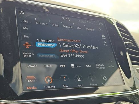 Used 2021 Jeep Grand Cherokee Limited AWD/4WD image 18