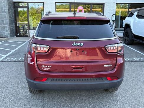 Used 2022 Jeep Compass Latitude w/ Convenience Group AWD/4WD image 7