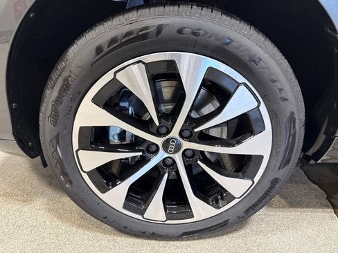 New 2026 Audi Q3 quattro 2.0T AWD/4WD image 10