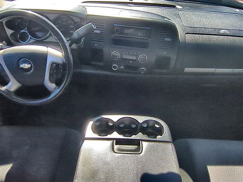 Used 2011 Chevrolet Silverado 1500 LT w/ Interior Plus Package image 16