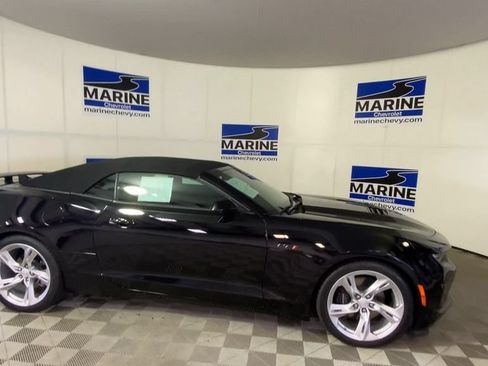 Used 2024 Chevrolet Camaro LT RWD image 3