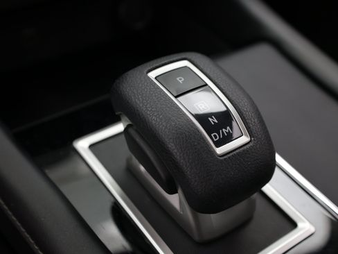 Used 2022 Mitsubishi Outlander ES AWD/4WD image 16