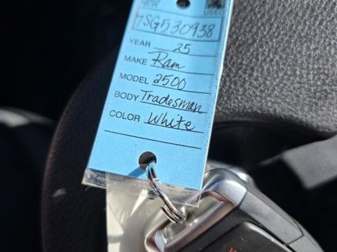 Used 2025 RAM 2500 Tradesman w/ Chrome Appearance Group image 8