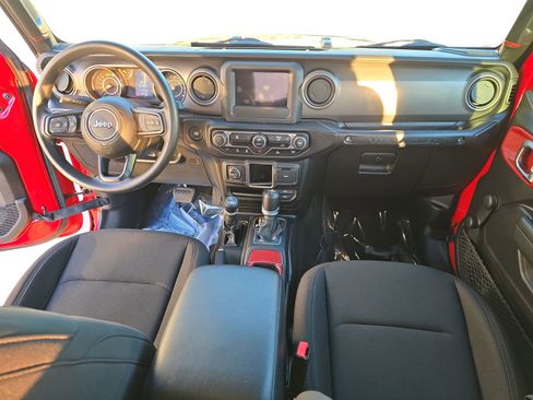 Used 2023 Jeep Wrangler Unlimited Sport w/ Xtreme 35 Tire Package image 9