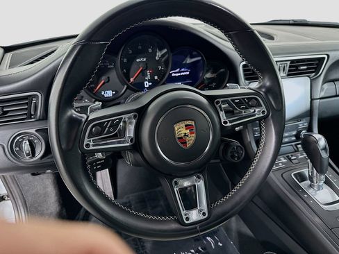 Certified 2019 Porsche 911 Targa 4 GTS image 12