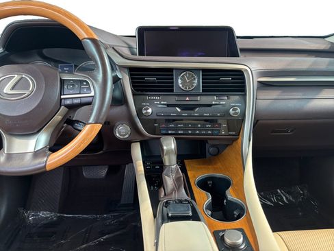 Used 2017 Lexus RX 350 FWD w/ Premium Package image 11