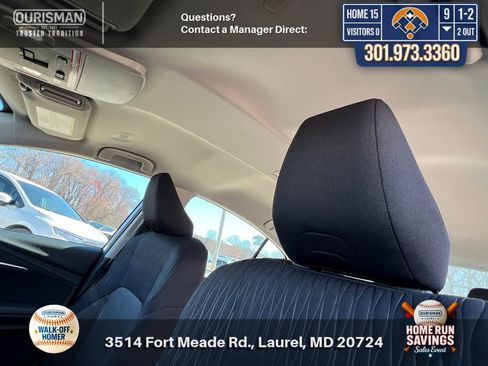Used 2025 Toyota Camry LE FWD image 17