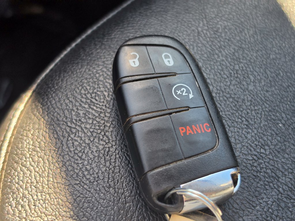 Used 2019 Jeep Compass Trailhawk w/ Leather Interior Group AWD/4WD image 25