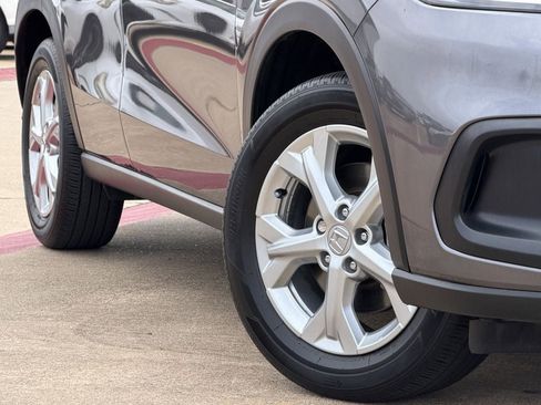Used 2025 Honda HR-V LX image 11