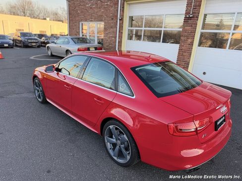 Used 2015 Audi A4 2.0T Premium image 2
