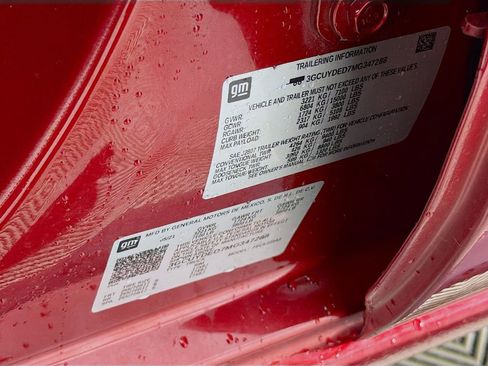 Used 2021 Chevrolet Silverado 1500 LT w/ Bed Protection Package image 32