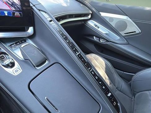 Used 2024 Chevrolet Corvette Stingray Preferred Cpe w/ Battery Protection Package RWD image 28