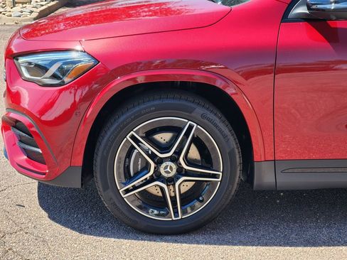 New 2026 Mercedes-Benz GLA 250 4MATIC image 9