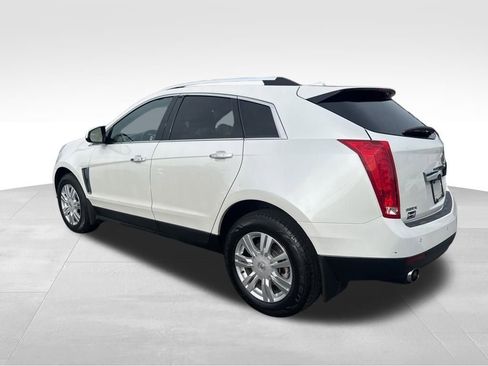 Used 2013 Cadillac SRX Luxury image 3