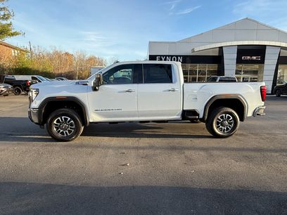 New 2026 GMC Sierra 2500 SLT w/ Max Trailering Package