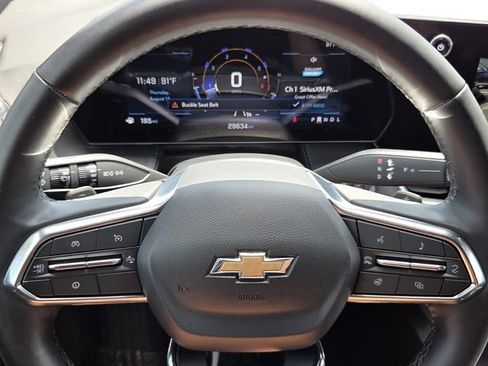 Used 2025 Chevrolet Equinox LT FWD image 20