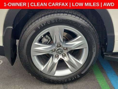 Used 2017 Toyota Highlander Limited w/ Carpet Mat Package AWD/4WD image 10