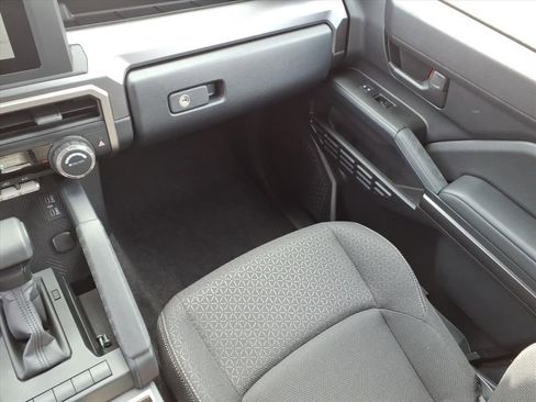 Certified 2025 Toyota 4Runner SR5 image 25