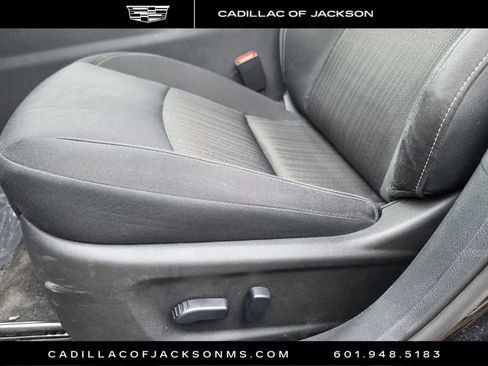 Used 2025 Nissan Altima 2.5 SV FWD image 5