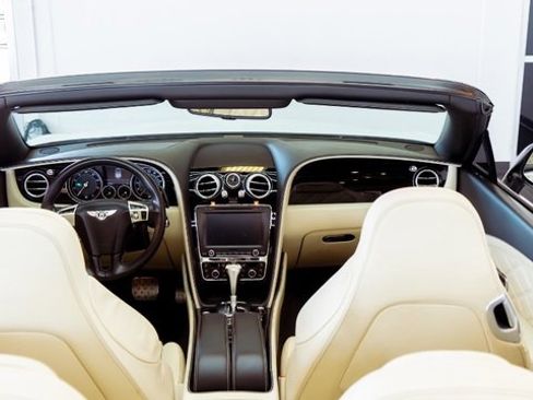 Used 2015 Bentley Continental GT V8 S image 20