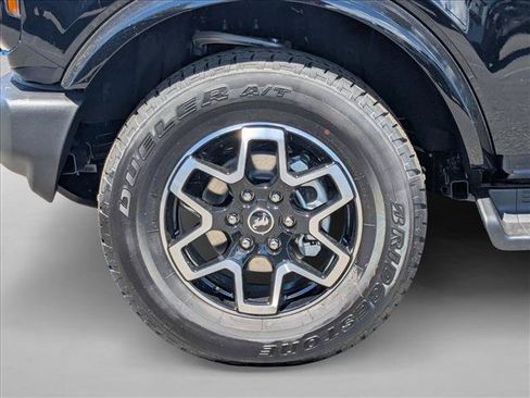 New 2026 Ford Bronco Outer Banks AWD/4WD image 10