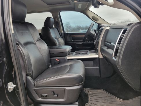 Used 2015 RAM 3500 Laramie image 13