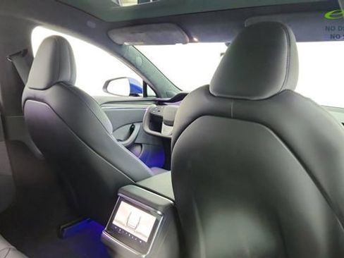 Used 2022 Tesla Model S AWD/4WD image 25