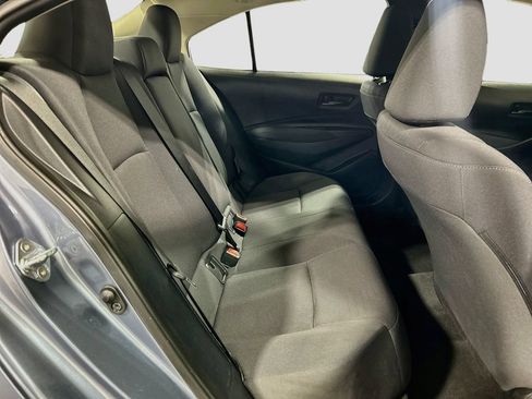 Used 2025 Toyota Corolla LE w/ LE Premium Package FWD image 22