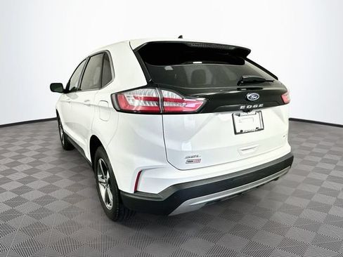 Certified 2024 Ford Edge SEL w/ Convenience Package AWD/4WD image 10