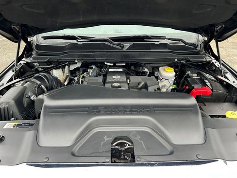 Used 2020 RAM 2500 Big Horn w/ Level 2 Equipment Group image 29