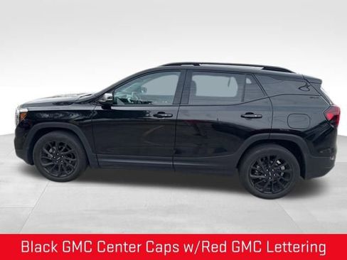 Used 2023 GMC Terrain SLT w/ Elevation Edition image 12