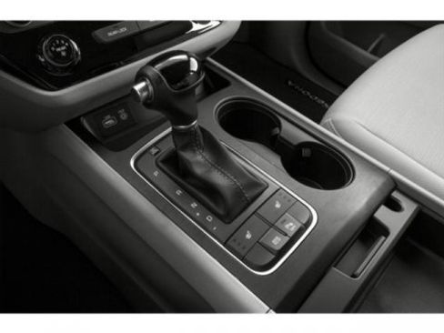 Used 2018 Kia Sedona LX w/ LX Essentials Premium Package image 14