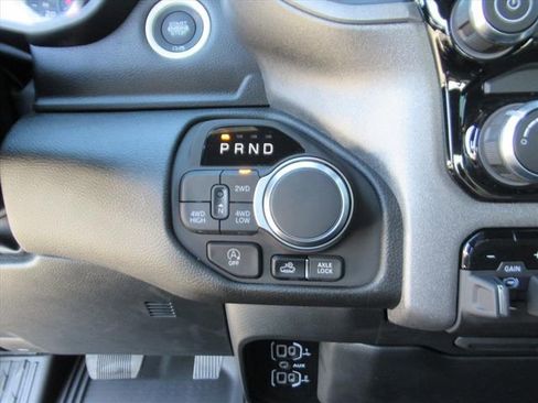 New 2026 RAM 1500 Classic Warlock image 24