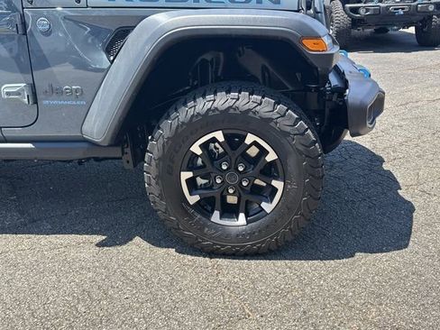 Certified 2025 Jeep Wrangler Unlimited Rubicon 4xe w/ Convenience Group AWD/4WD image 14