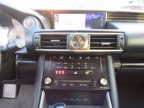 Used 2017 Lexus IS 200t image 24