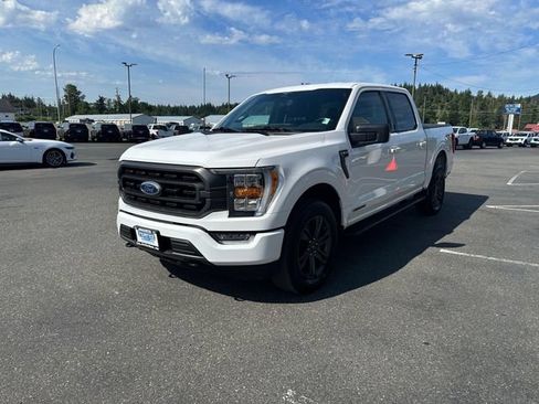 Used 2023 Ford F150 XLT w/ Equipment Group 302A High AWD/4WD image 6
