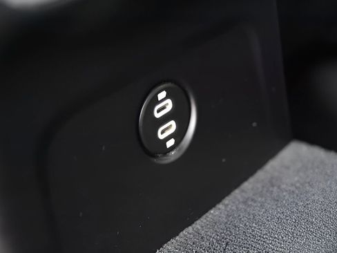 Used 2022 Porsche Macan image 29